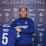 «Estoy feliz y emocionado por jugar en la mejor liga del mundo». Enzo Fernández y sus primeras palabras como jugador del Chelsea.